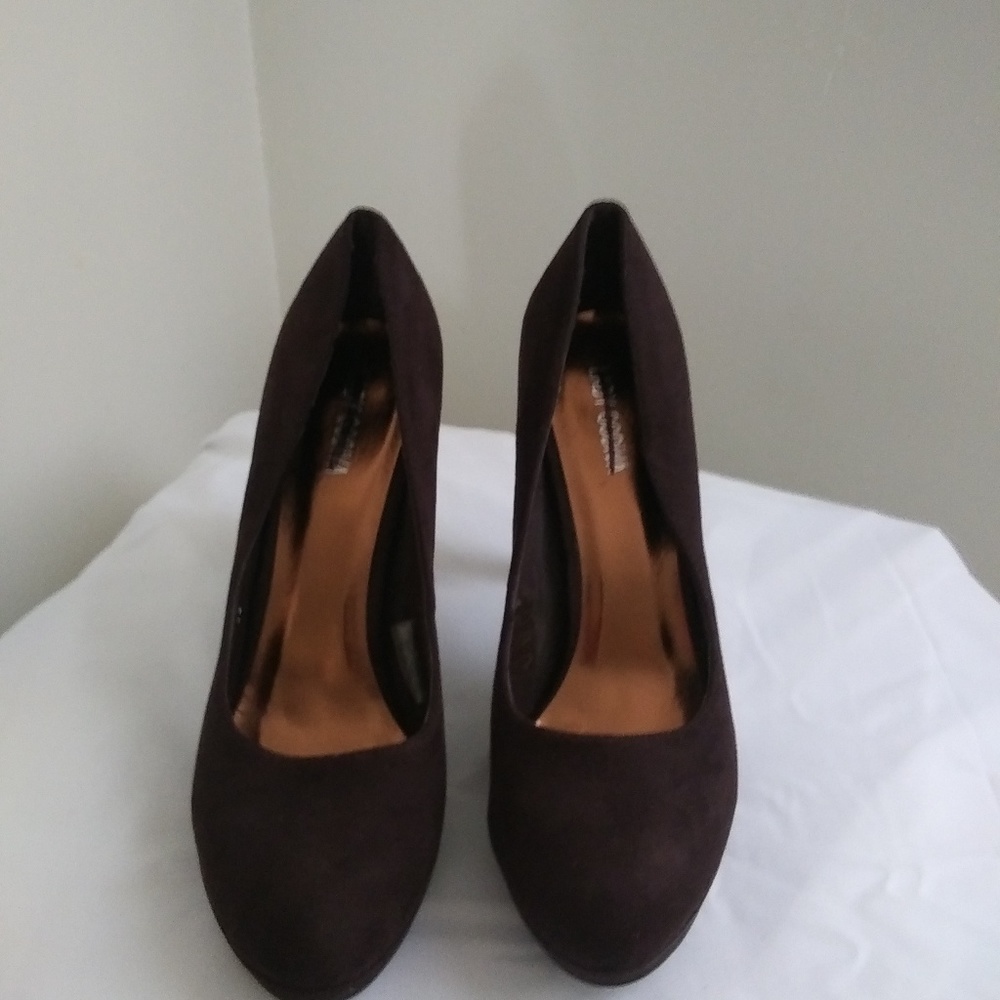 Chocolate Heels
